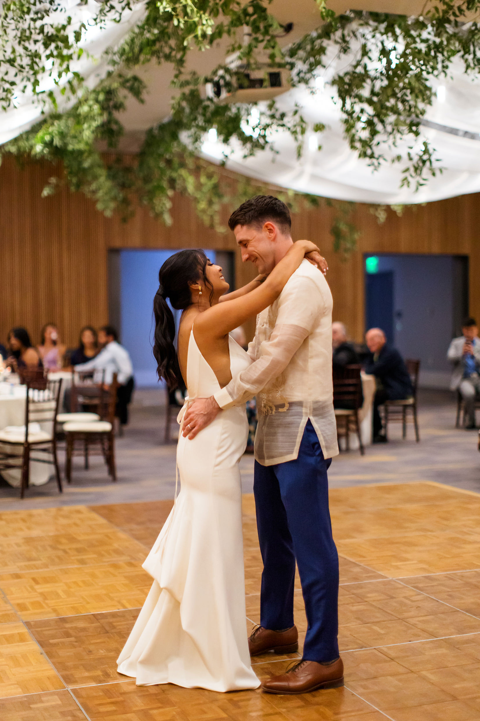 Bell Harbor Seattle Wedding Photos